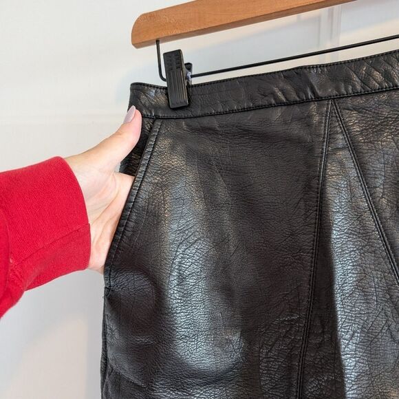 Zara/Faux Leather Skirt Sz XS - Picture 3 of 4